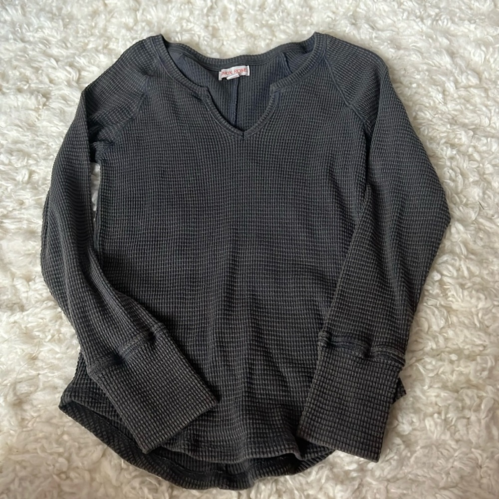 Waffle knot Knox Rose long sleeve tee